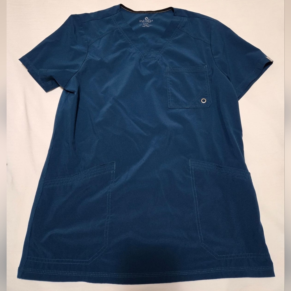 Men's Infinity Scrub Top
